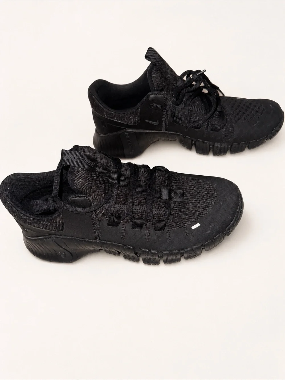 Nike Men's Black Running Sneakers